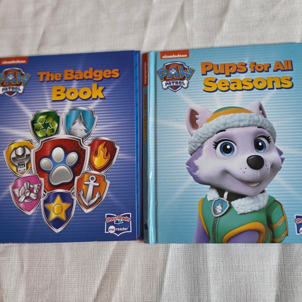 Nickelodeon Paw Patrol Me Reader Books Badges & Pups for All Seasons Set
